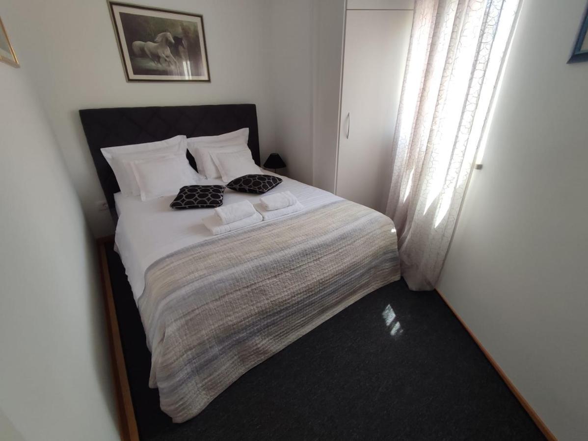 Apartment Sandrica Stomorska Esterno foto